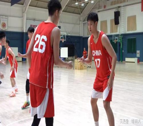 斯洛特揭秘,争议球引关,深度解析曼,双赢彩票,彩票平台,双重保障,在线投注,彩票分析