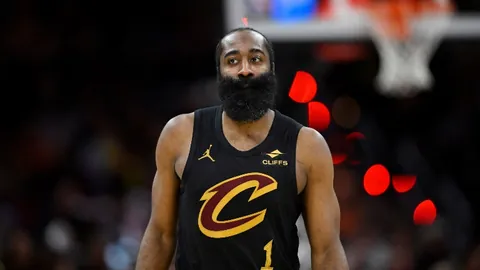 [图]海港队1-3遭川崎前锋逆转，巴尔加斯贡献关键助攻